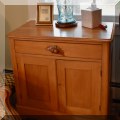 F71. Victorian commode. 